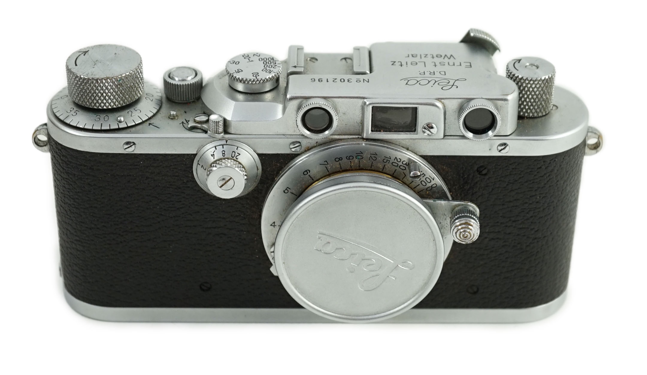 A Leica IIIa camera, number 302196 with Leitz Elmar F51:35 lens